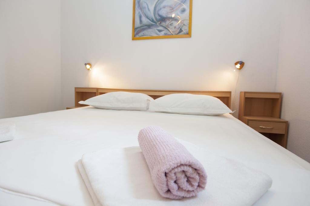 Apartments Damjanovic Makarska Luaran gambar