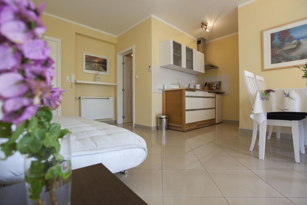 Apartments Damjanovic Makarska Luaran gambar