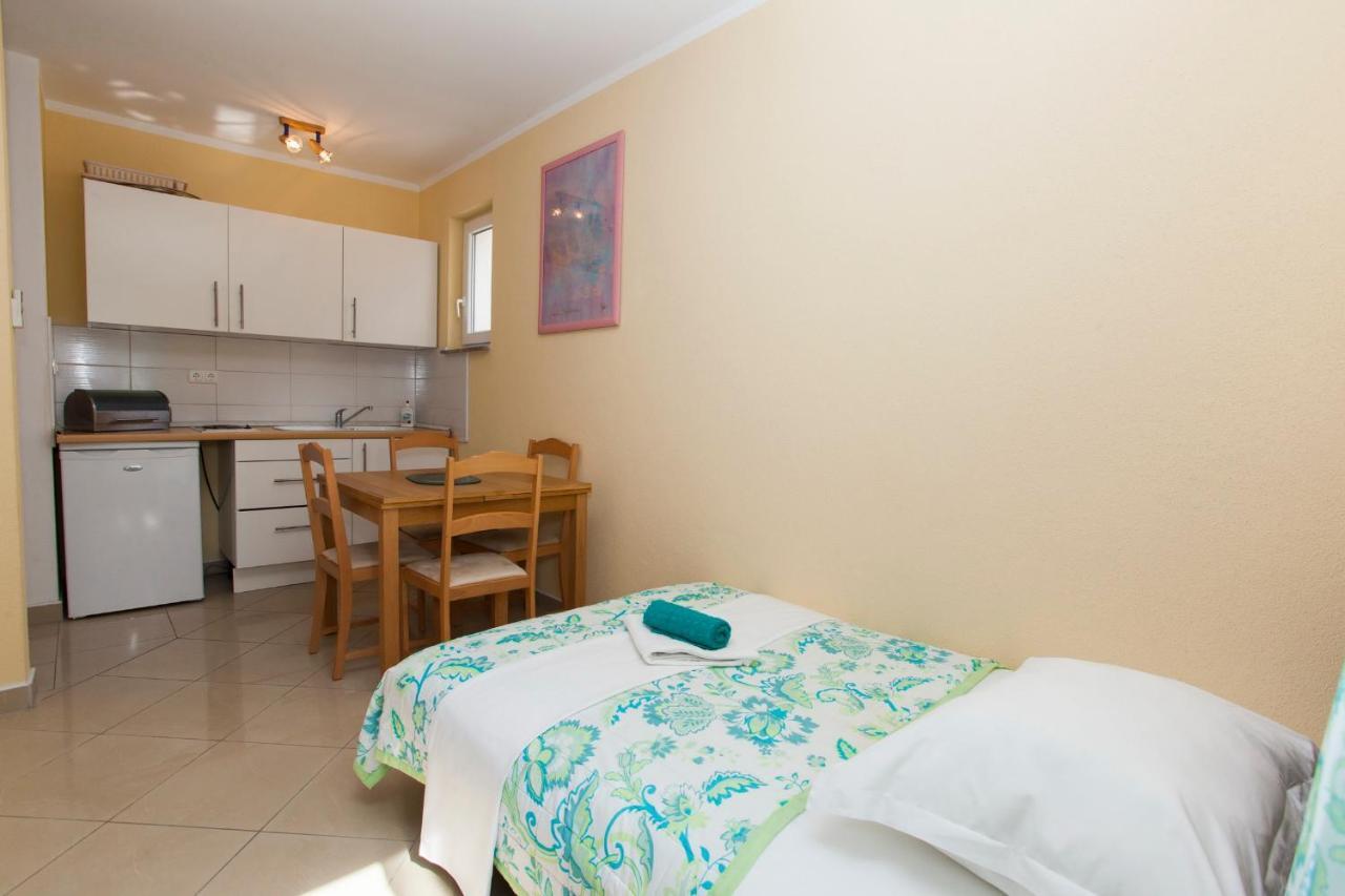 Apartments Damjanovic Makarska Luaran gambar